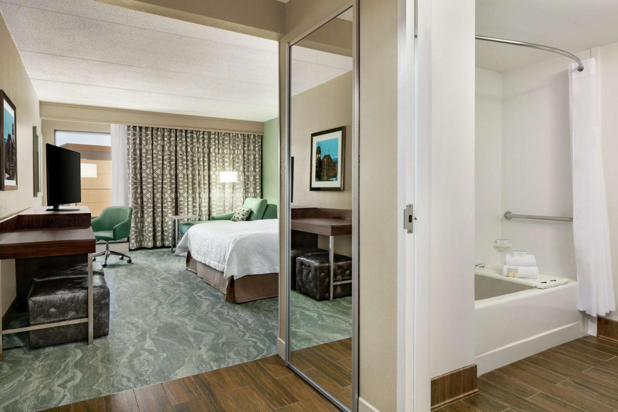 Hampton Inn Richmond/אשלנד מראה חיצוני תמונה