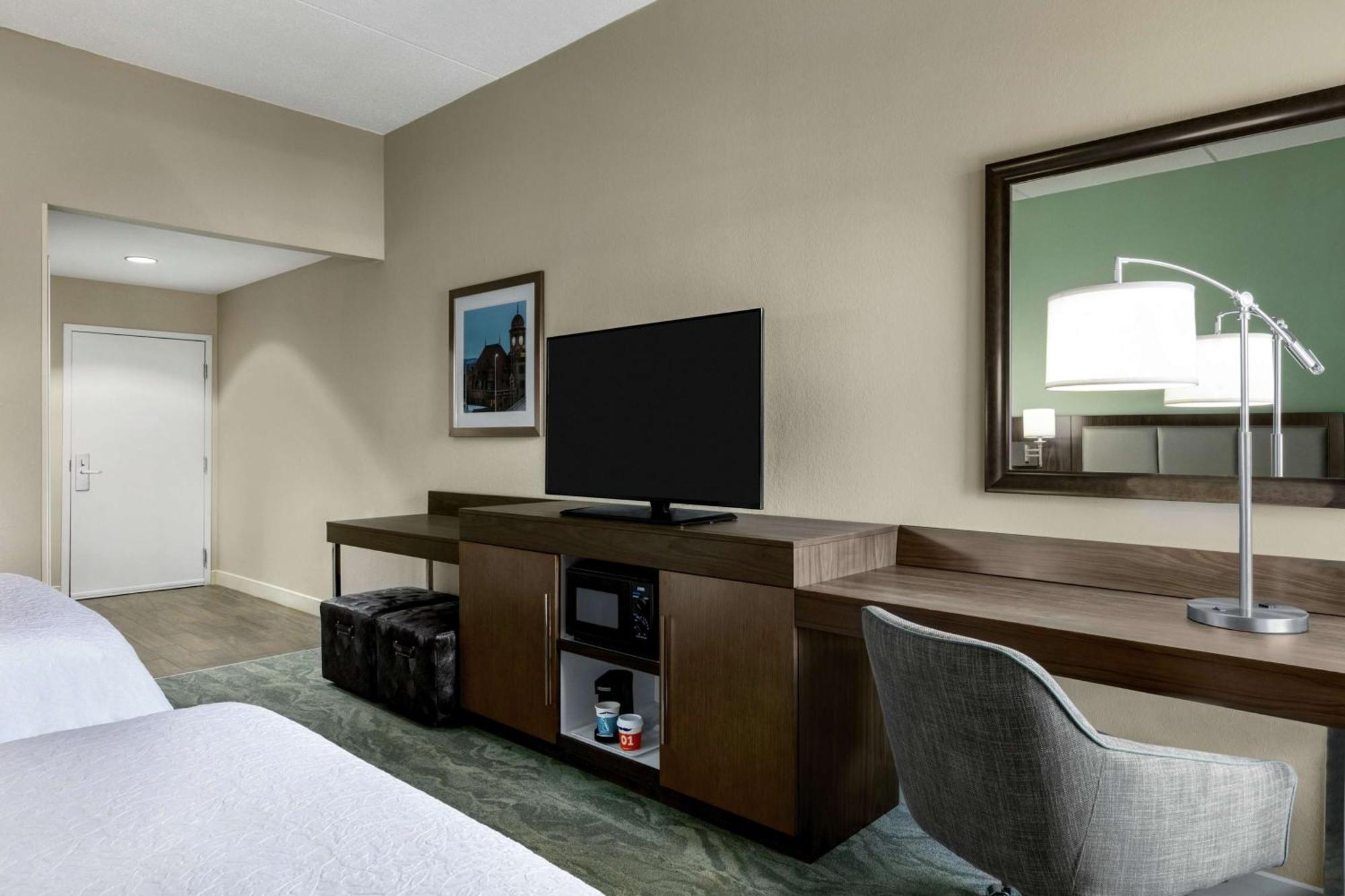Hampton Inn Richmond/אשלנד מראה חיצוני תמונה
