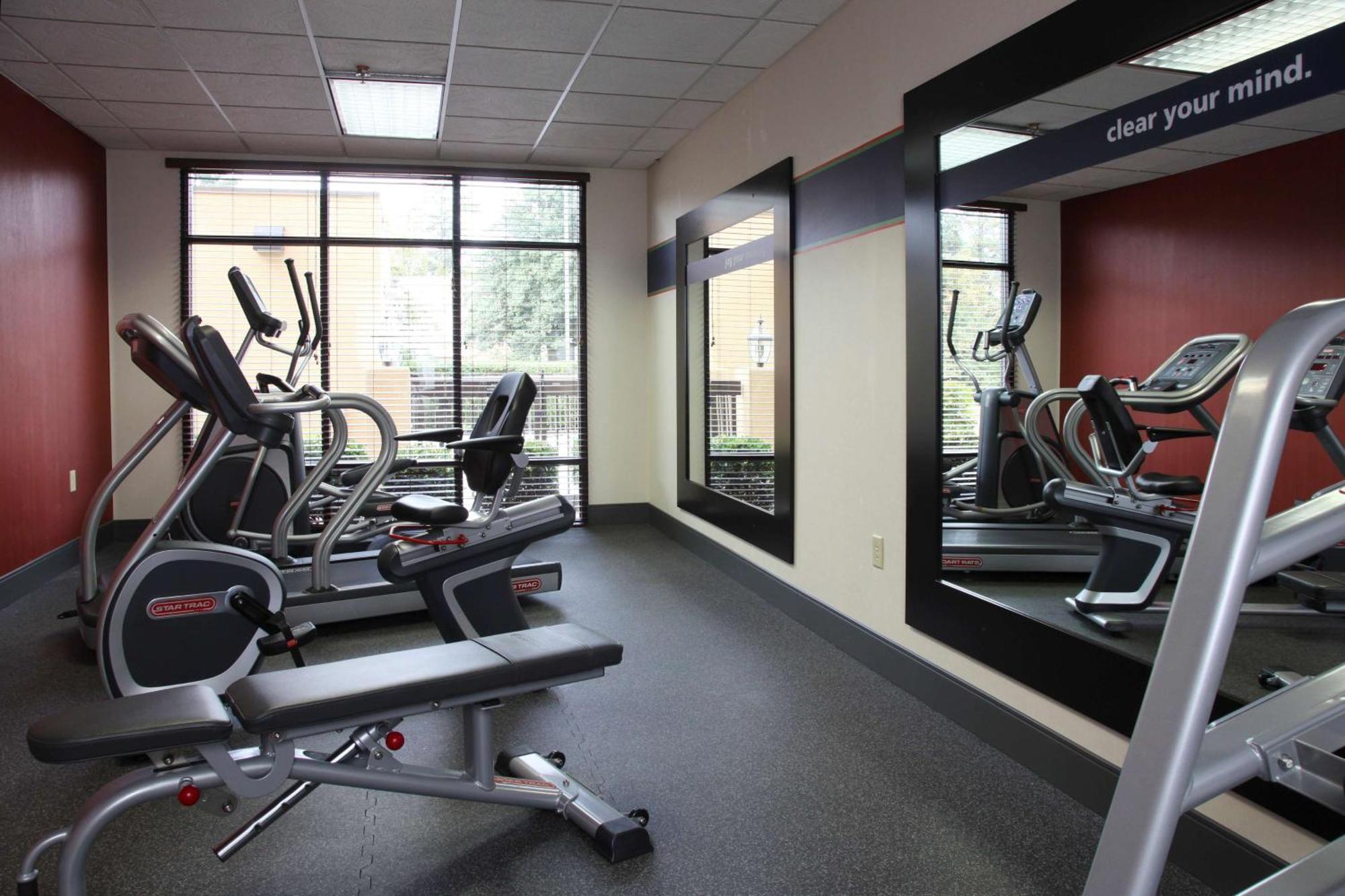 Hampton Inn Richmond/אשלנד מראה חיצוני תמונה